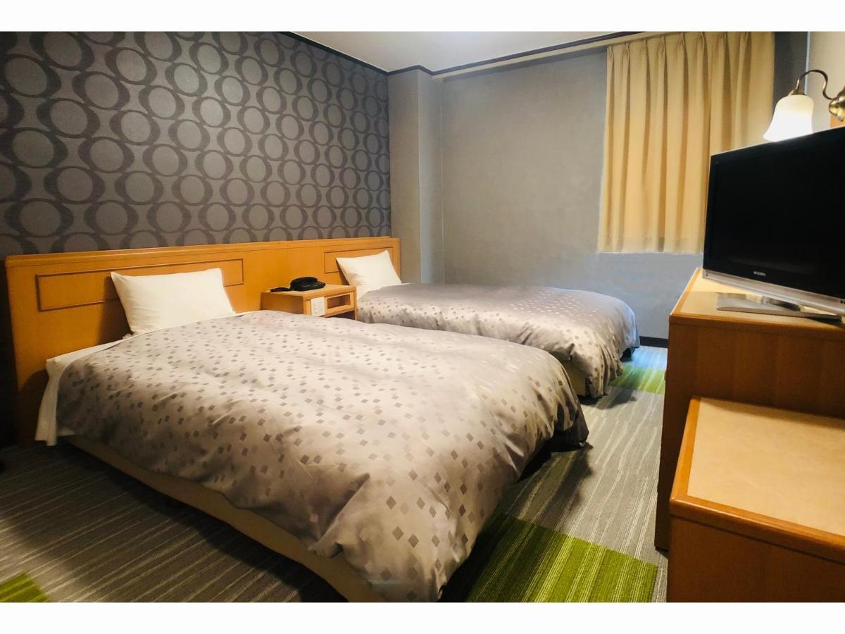 Urban Place Inn Kokura Kitakyushu Bagian luar foto