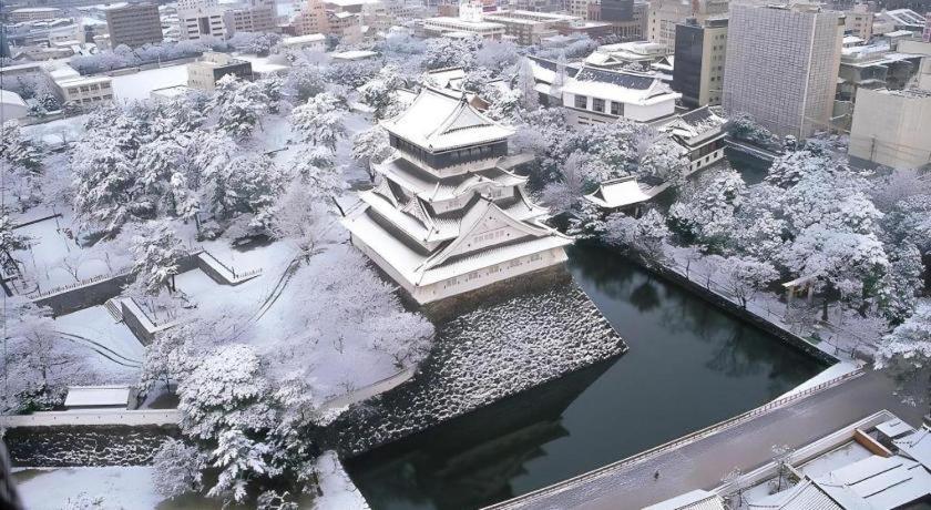 Urban Place Inn Kokura Kitakyushu Bagian luar foto