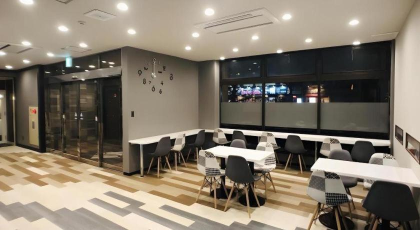 Urban Place Inn Kokura Kitakyushu Bagian luar foto